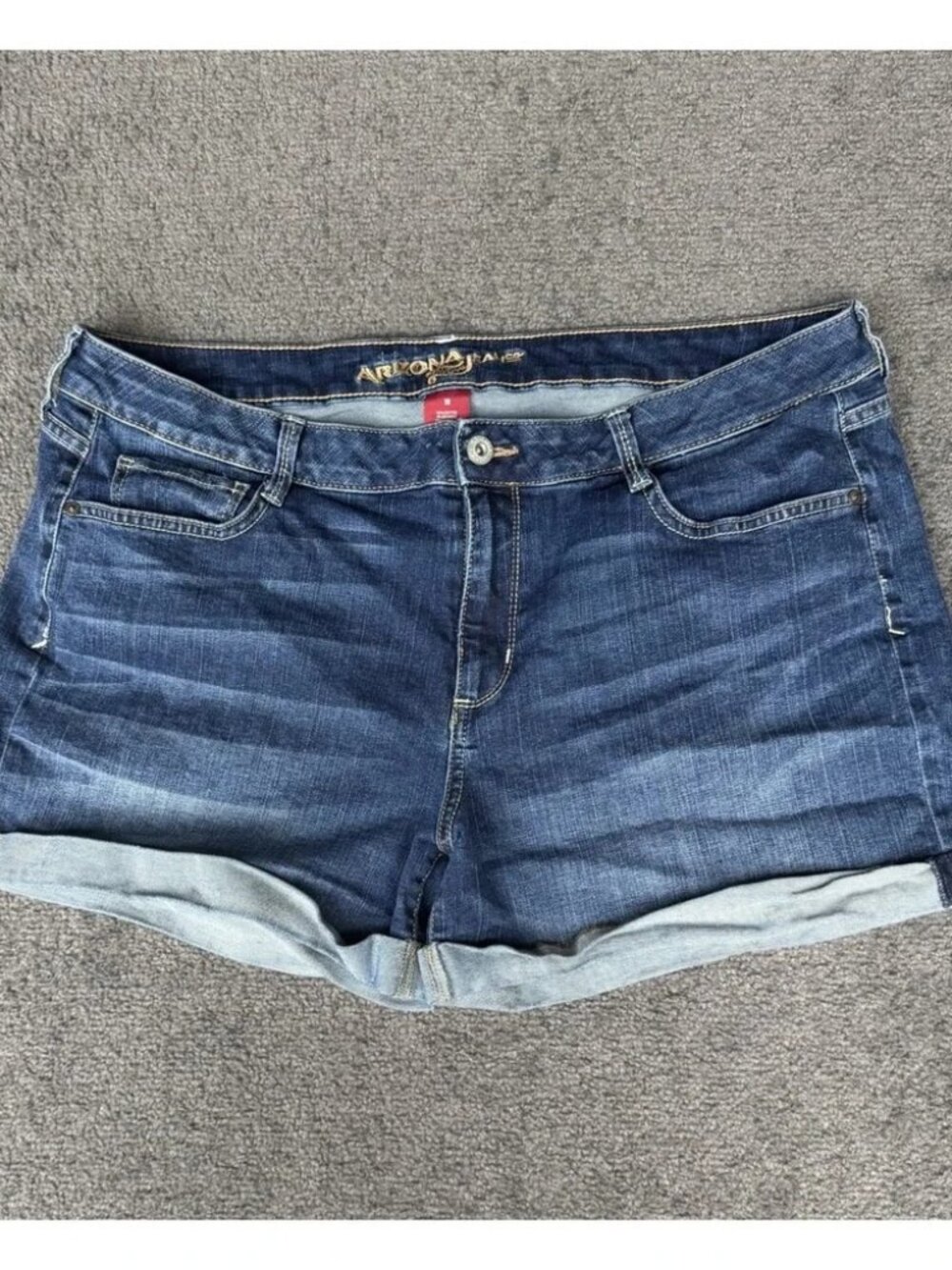 Arizona Jean Co Womens Size 18 Dark Wash Cuffed Denim Shorts Stretch Mid Rise